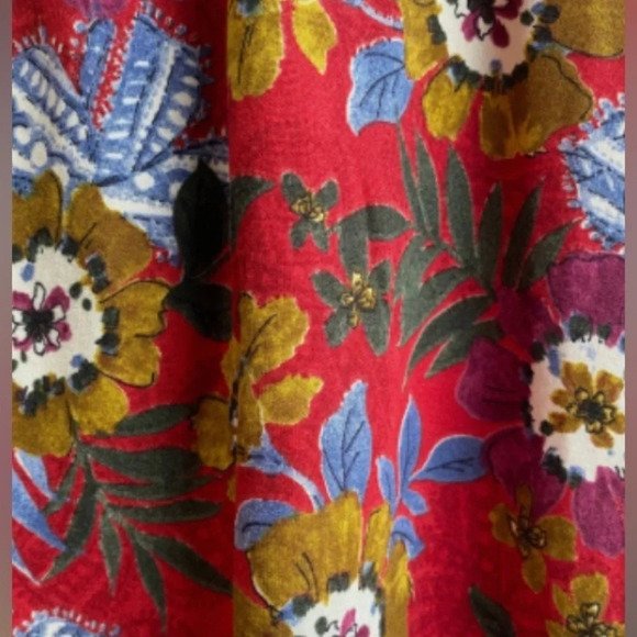 Molly Bracken red floral midi dress with ruffle sleeve size small - Picture 12 of 16